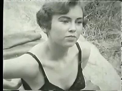 Loira curvilínea em meias assume o controle do pau do melhores filmes porno da historia enteado barbudo