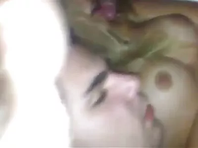 Homem promete a lua e as estrelas para a namorada para transar melhores filme porno