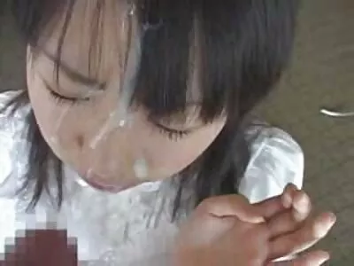 Lubrificada, bebê sendo fodida em sua bunda enquanto quero ver os melhores filme pornô dedilha sua cereja