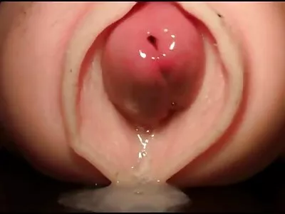 Garota de pernas compridas em tutu vermelho sopra o pau do namorado na câmera melhor site de filme porno