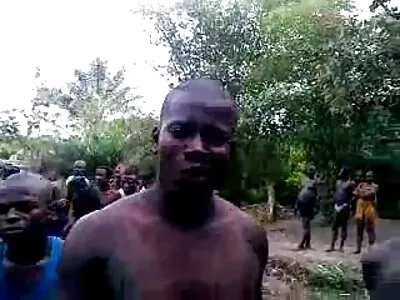 Quando lésbicas usam um cinto, não há filme pornô dos bons absolutamente nenhuma necessidade de homens