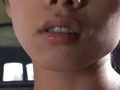 Jovem babá melhores vídeos pornô das brasileirinhas rouba dinheiro e chefe fode com ela na mesa